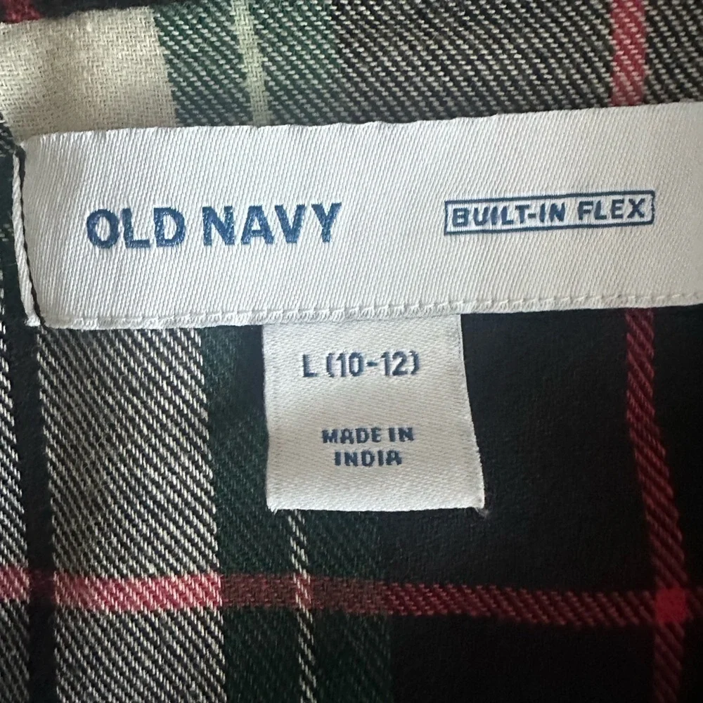 NWOT Old Navy Long Sleeve Button Up Flannel - Size Large - Boys Size 10/12